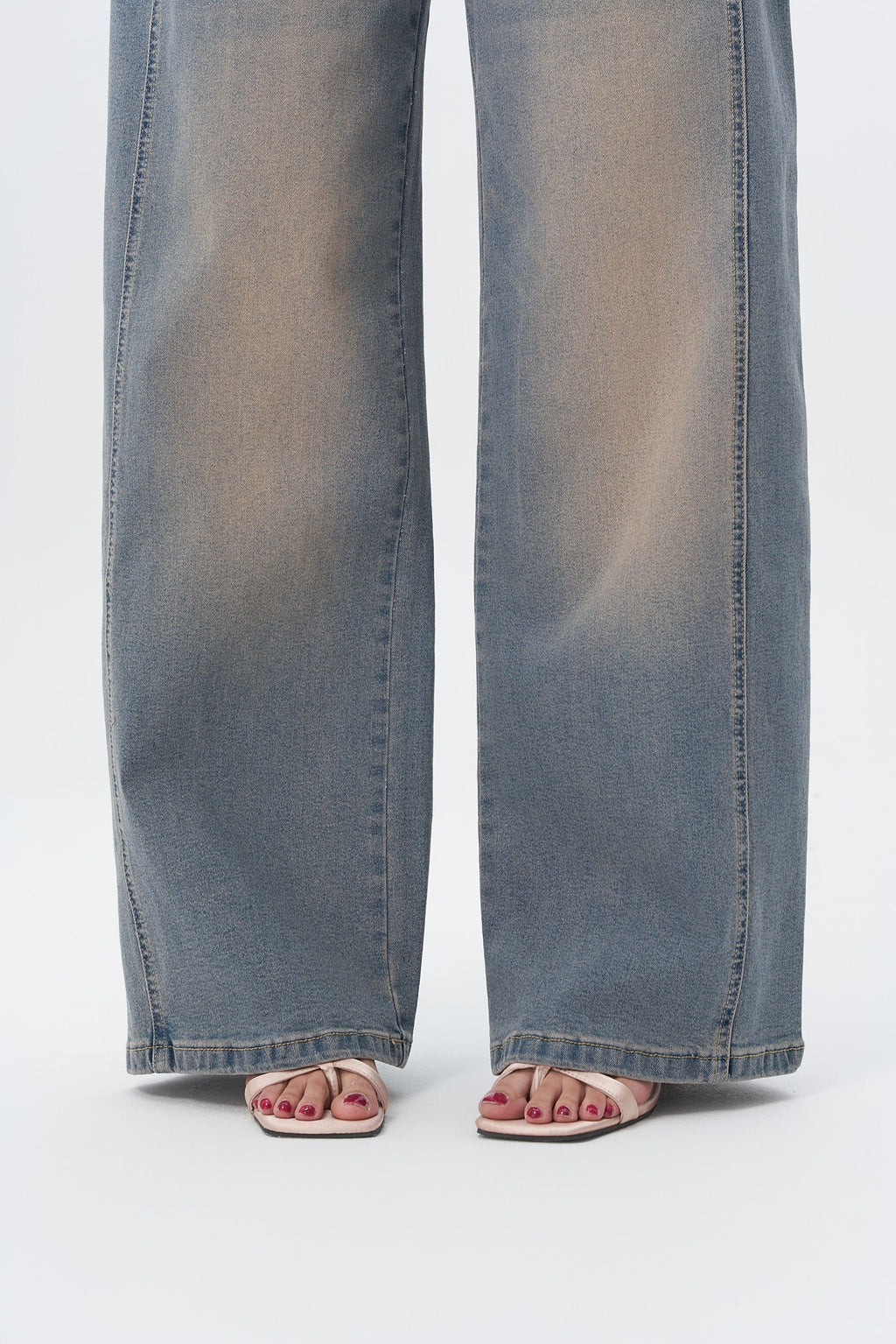 Pleat Panel Wide Leg Jeans