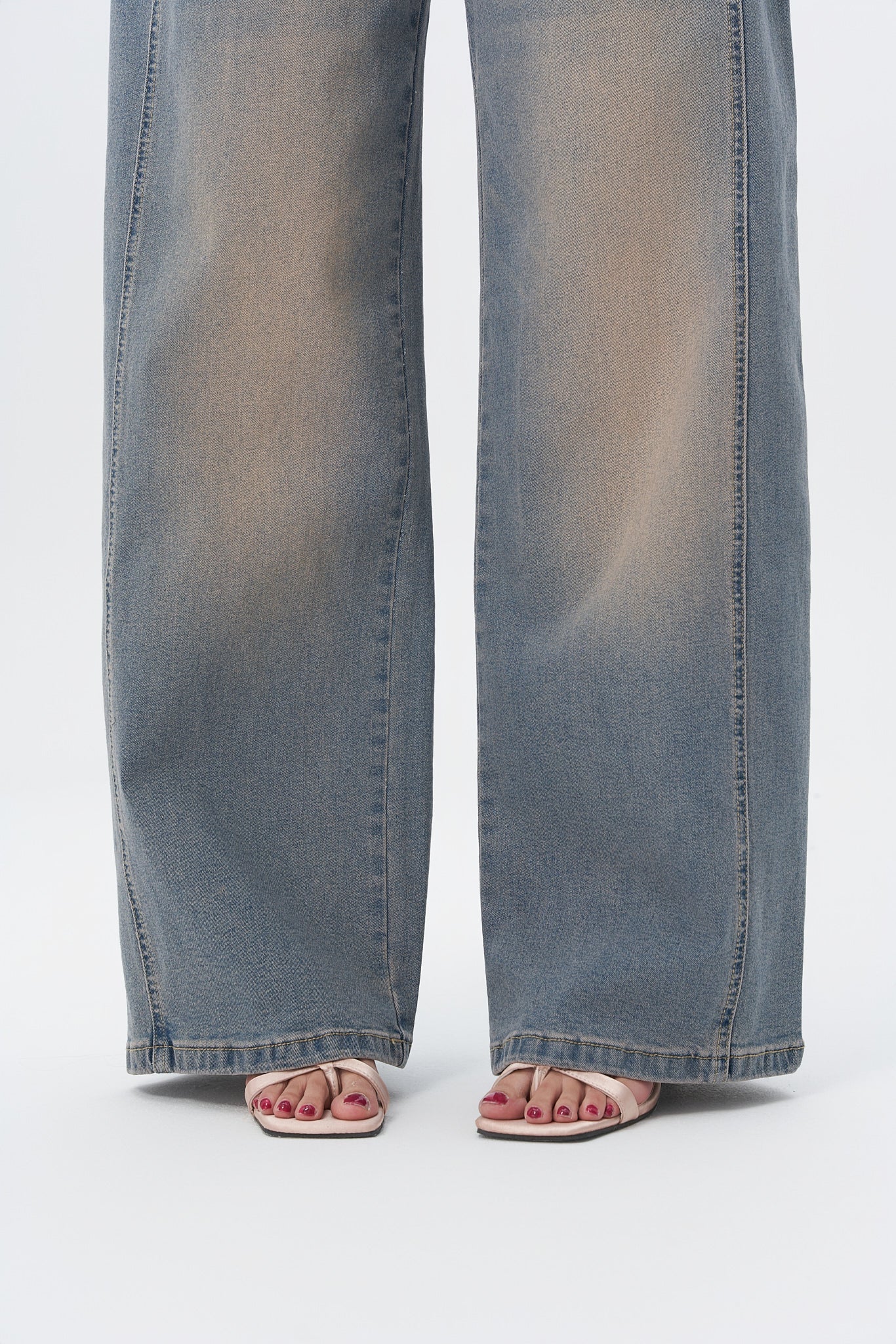 Pleat Panel Wide Leg Jeans
